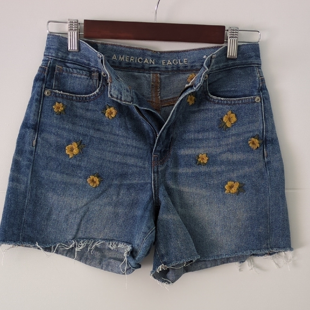 American Eagle Outfitters Women's Blue High Waisted Denim Mom' Shorts 00